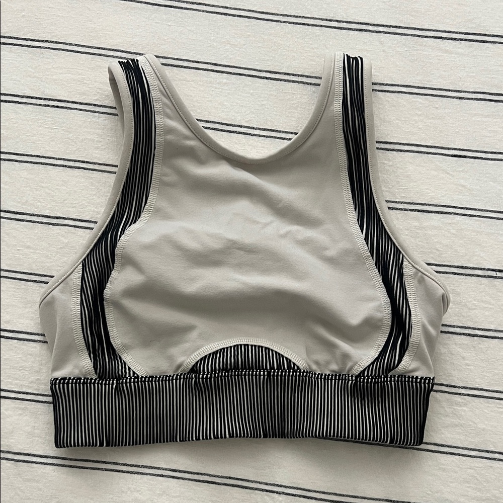 Worn Twice Alo sports bra